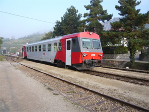 たった一両のローカル列車