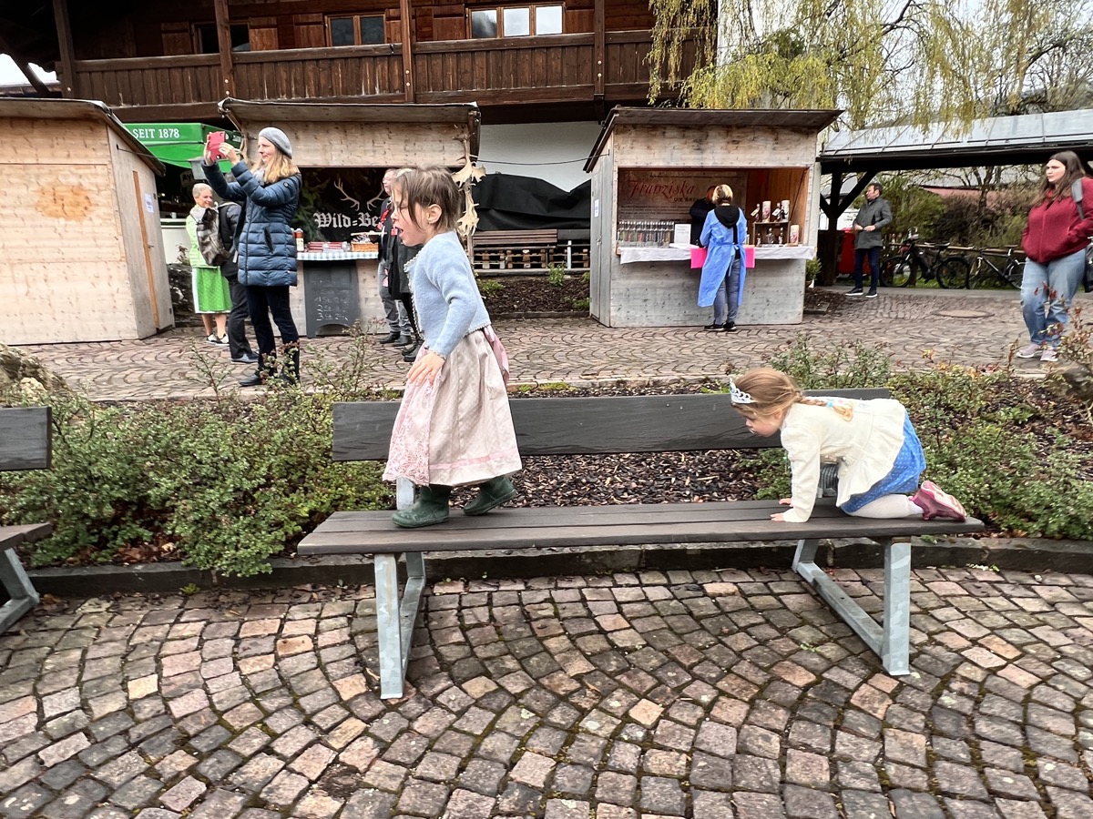 町の子供たち